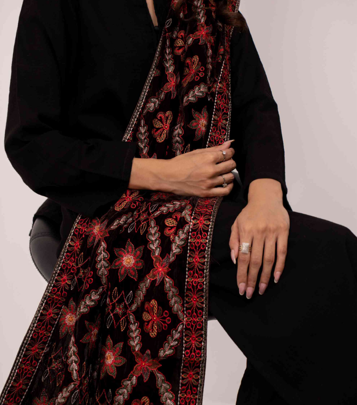 Micro 9000 Velvet Embroidered Shawl