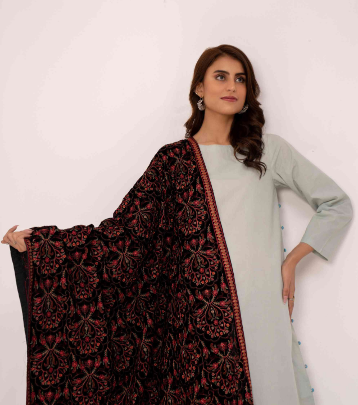 Micro 9000 Velvet Embroidered Shawl