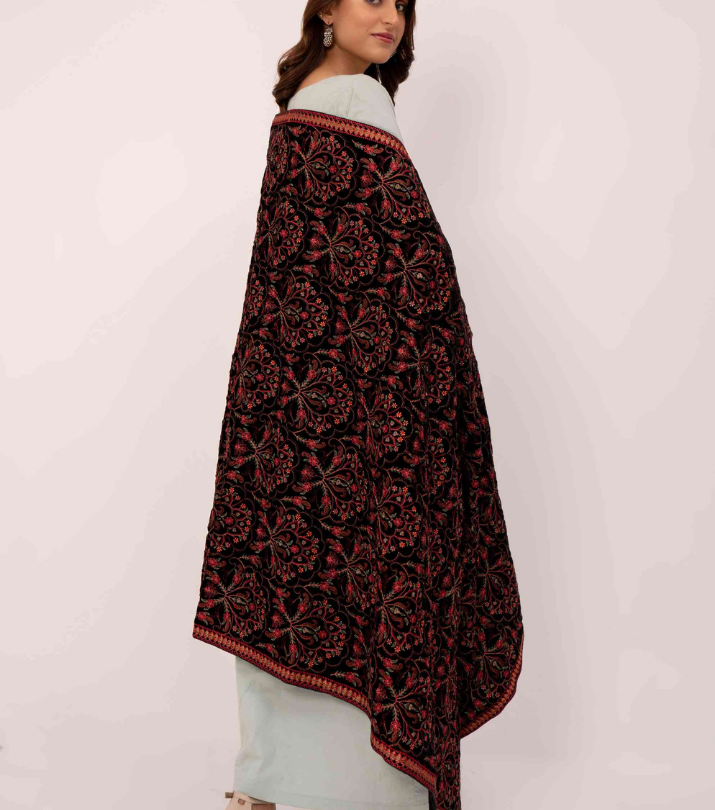 Micro 9000 Velvet Embroidered Shawl