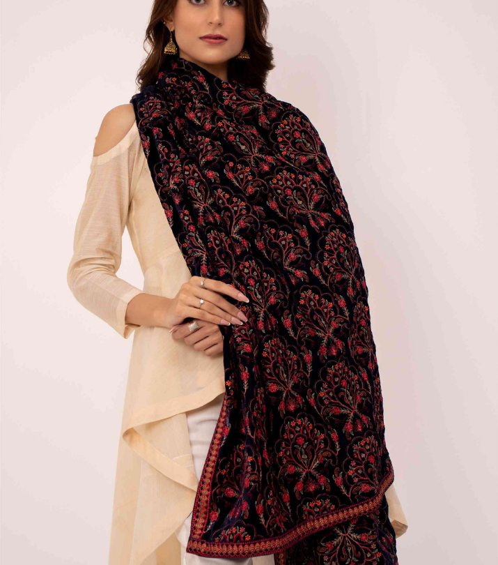 Micro 9000 Velvet Embroidered Shawl