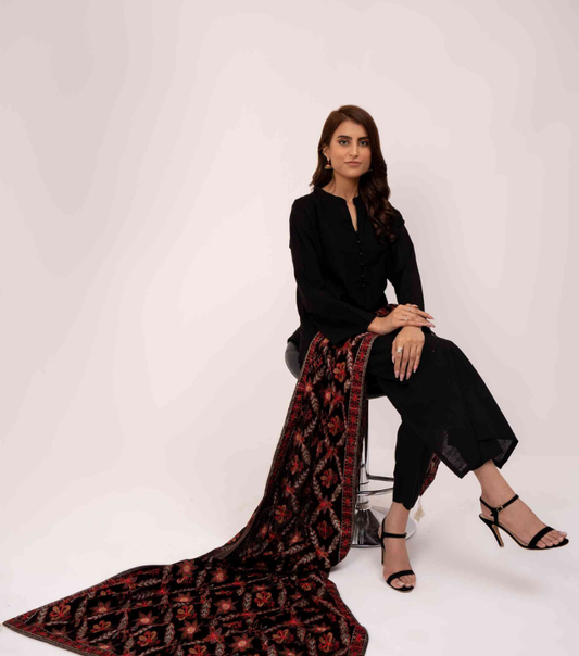 Micro 9000 Velvet Embroidered Shawl
