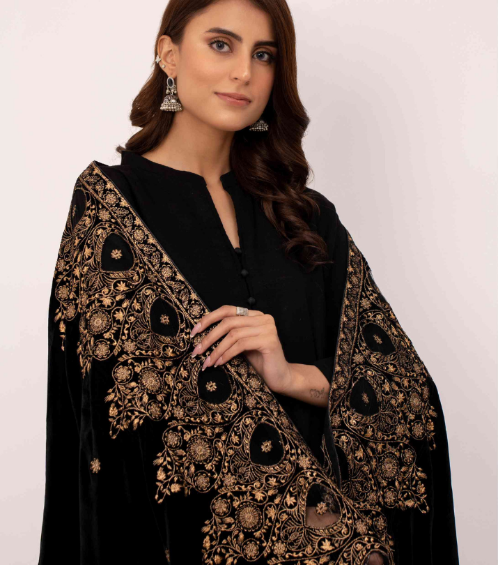 Micro 9000 Velvet Embroidered Shawl