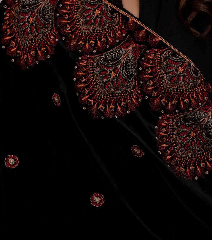 Micro 9000 Velvet Embroidered Shawl