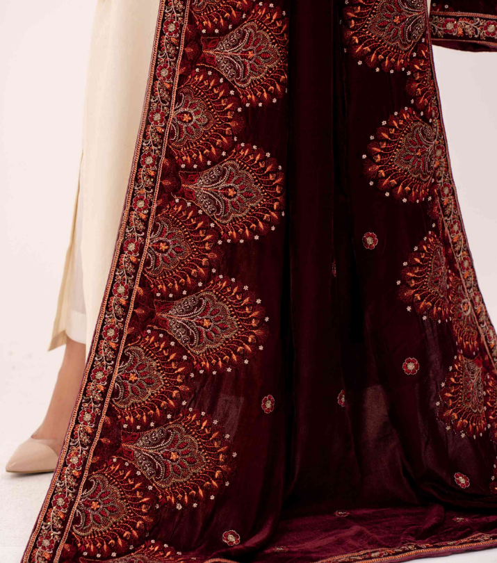 Micro 9000 Velvet Embroidered Shawl