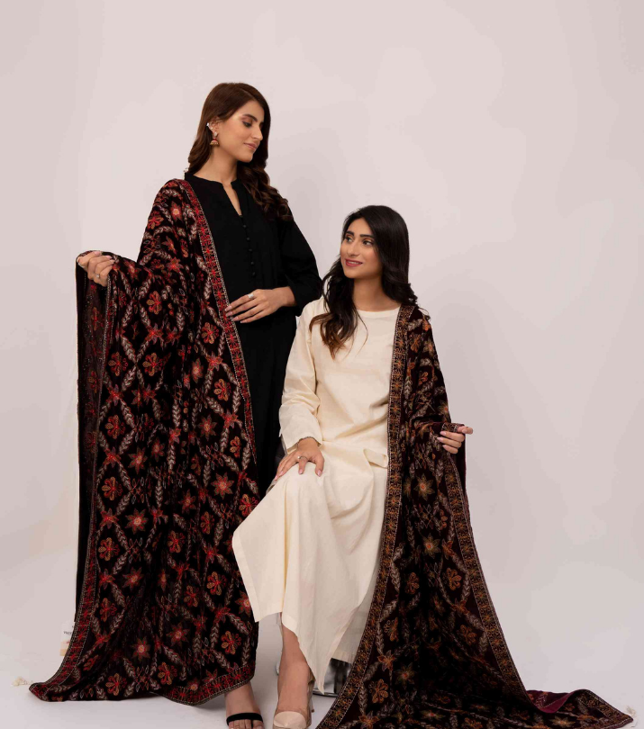 Micro 9000 Velvet Embroidered Shawl