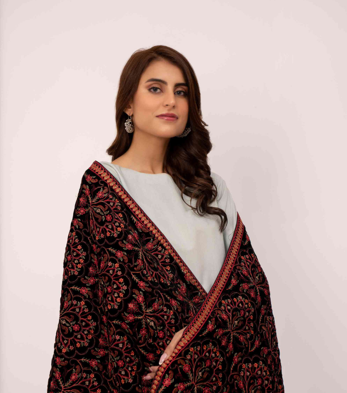 Micro 9000 Velvet Embroidered Shawl